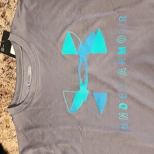 Youth large under armour shirt